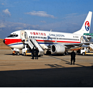 乌兰浩特机场物流航空快运业稳步发展的原因是什么？